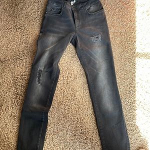 NWT Que Jeans